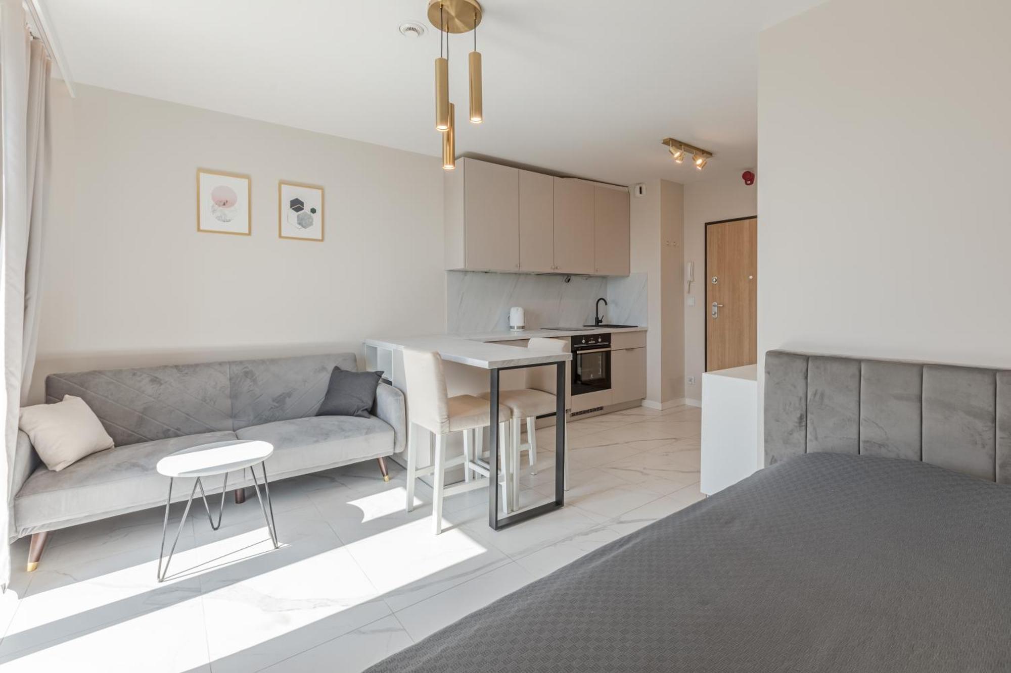 Rent40 Aura 2 Old Town